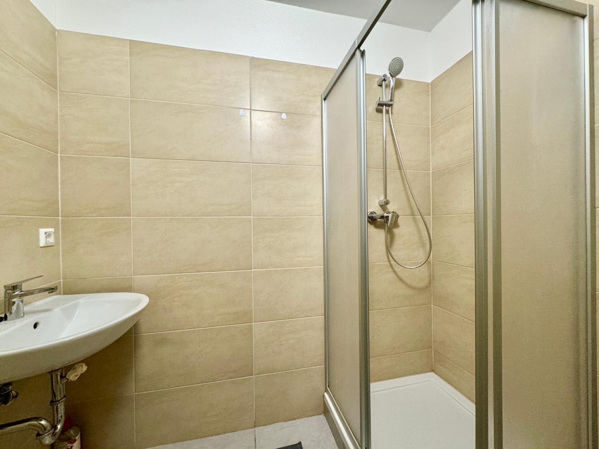 Prime Suites Near Schoenbrunn Castle Vienna Exterior photo